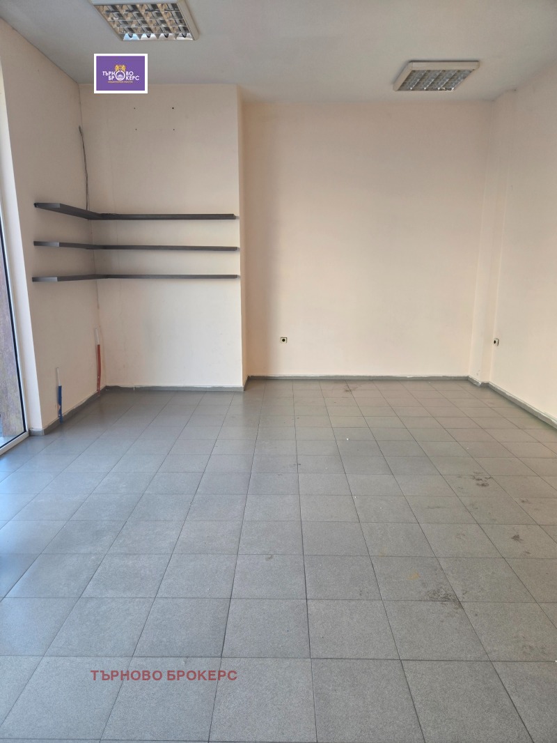 Дава под Наем ОФИС в град Велико Търново, Акация - 37 кв.м / 200 € » 391.17 лв., ТЪРНОВО БРОКЕРС