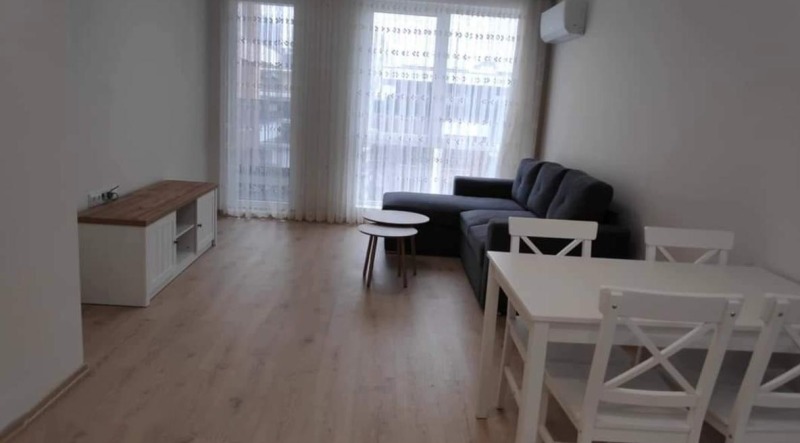 Te huur  1 slaapkamer Plovdiv , Christo Smirnenski , 74 m² | 96534071