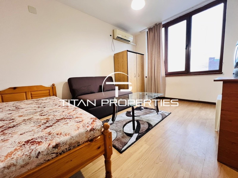 K pronájmu  2 ložnice Burgas , Vazraždane , 74 m2 | 73162884 - obraz [7]