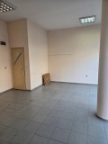 Дава под наем ОФИС, гр. Велико Търново, Акация, снимка 2