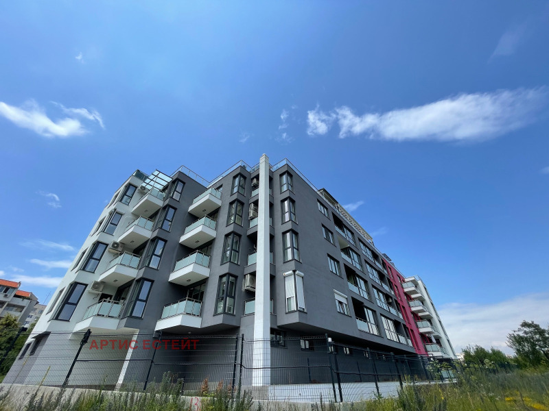 Vuokrattavana  1 makuuhuone Sofia , Ovtša kupel 2 , 68 neliömetriä | 44114080