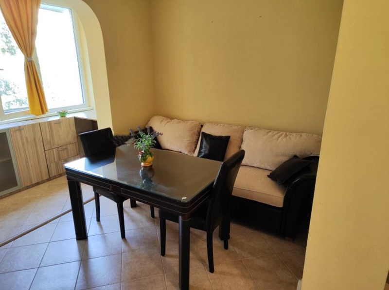 Da affittare  2 camere da letto Sofia , Mladost 3 , 63 mq | 40831880