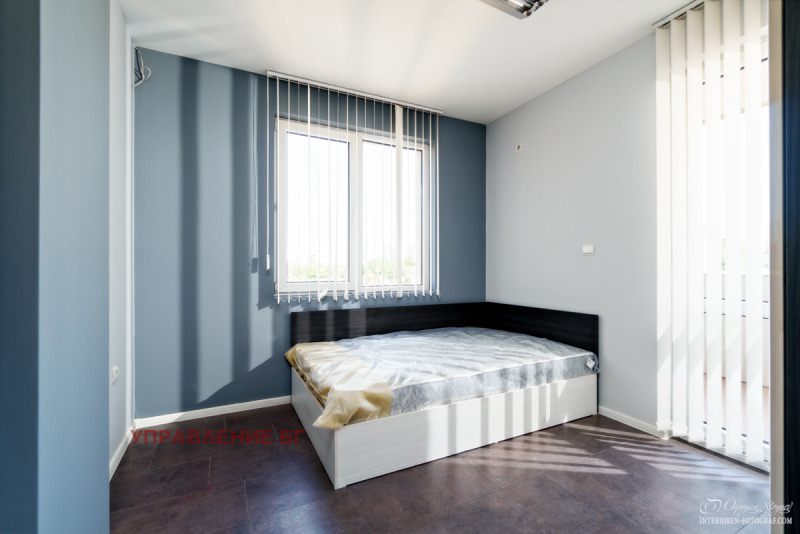 En renta  2 dormitorios Sofia , Banishora , 80 metros cuadrados | 24132026 - imagen [3]