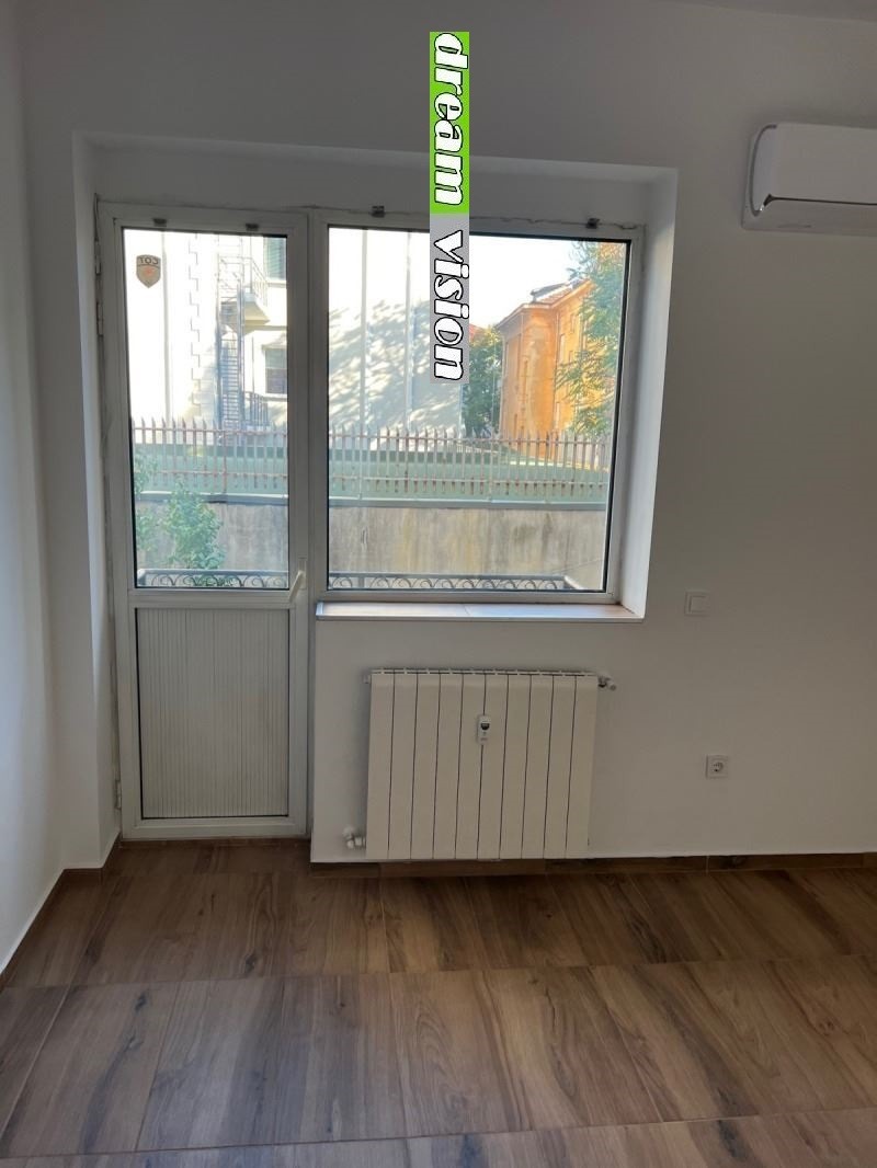 Te huur  Kantoor Sofia , Doktorski pametnik , 108 m² | 91769660 - afbeelding [4]