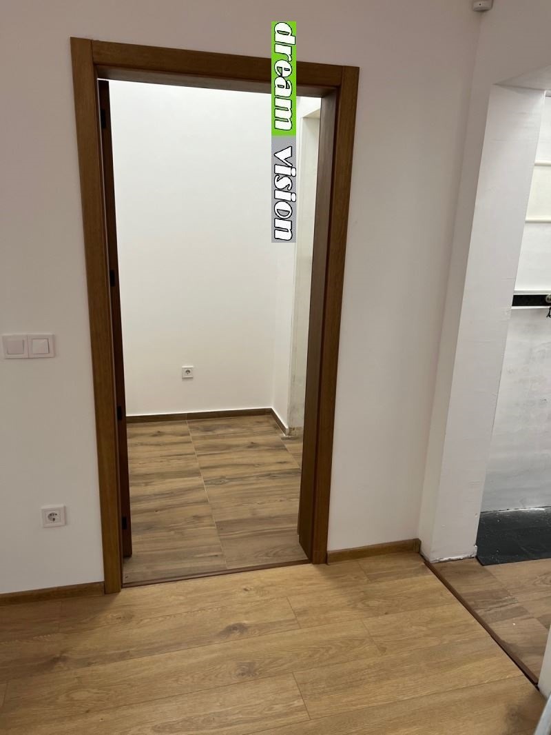 Te huur  Kantoor Sofia , Doktorski pametnik , 108 m² | 91769660 - afbeelding [5]