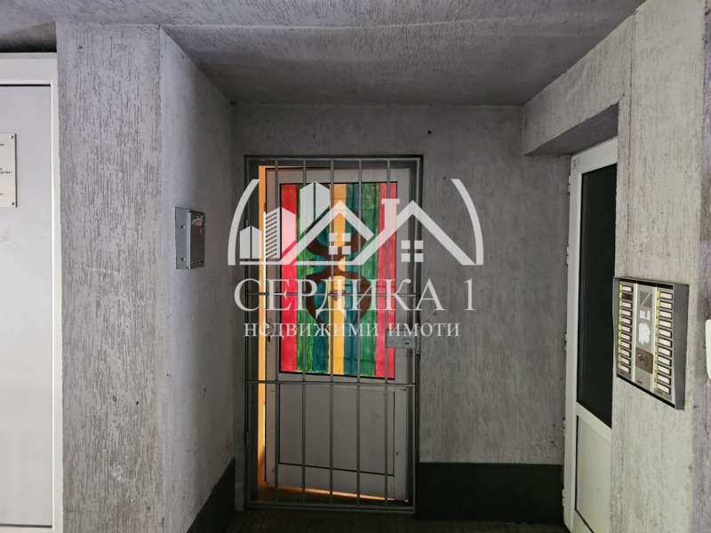 Vuokrattavana  Toimisto Sofia , Banišora , 20 neliömetriä | 41919427 - kuva [8]