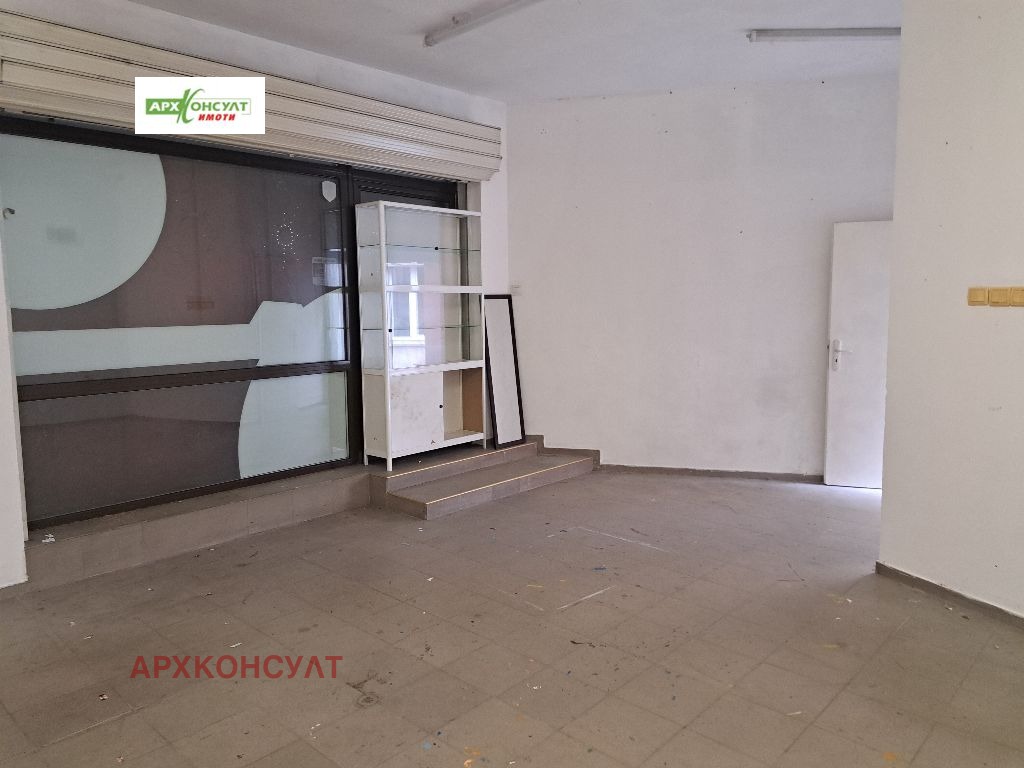 Дава под наем СКЛАД, гр. София, Център, снимка 2 - Складове - 55131514