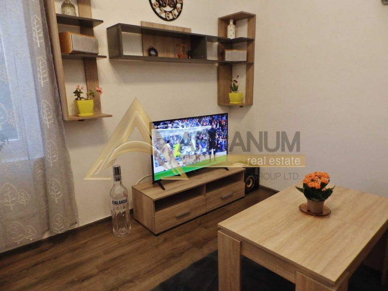 Дава под наем 2-СТАЕН, гр. Варна, Център, снимка 3 - Апартаменти - 53509557