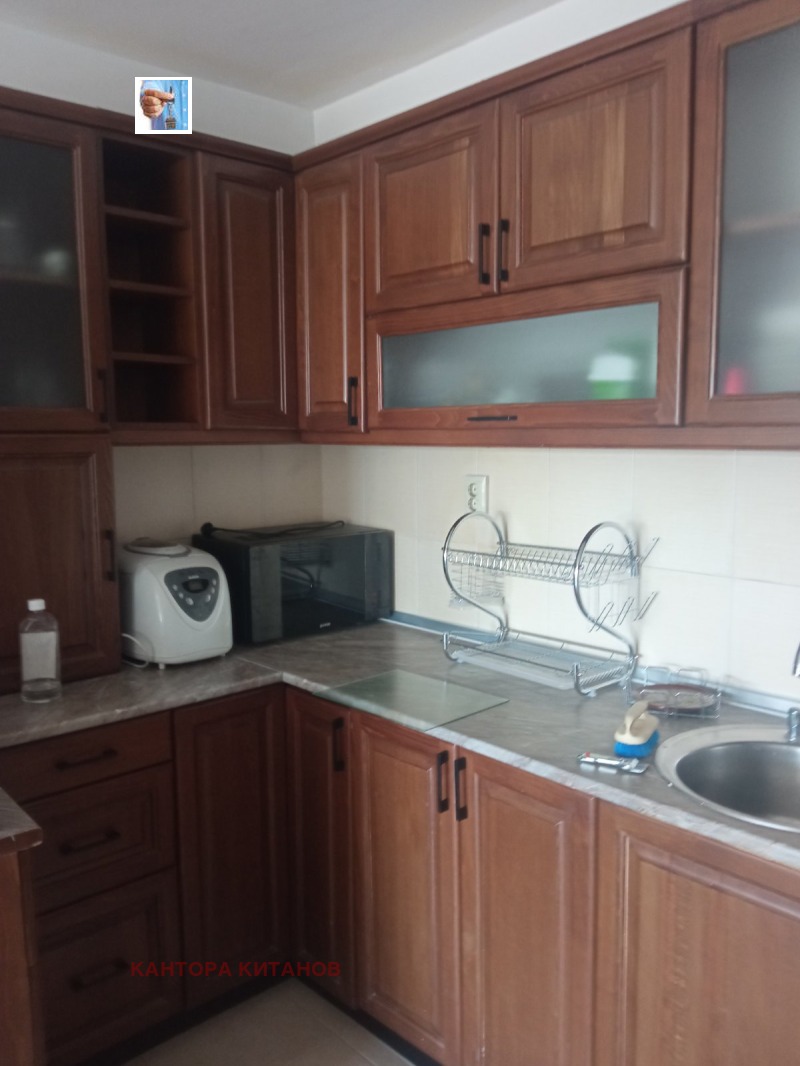 Дава под Наем 2-СТАЕН в град София, Център - 95 кв.м / 800 € » 1 564.66 лв., КАНТОРА КИТАНОВ