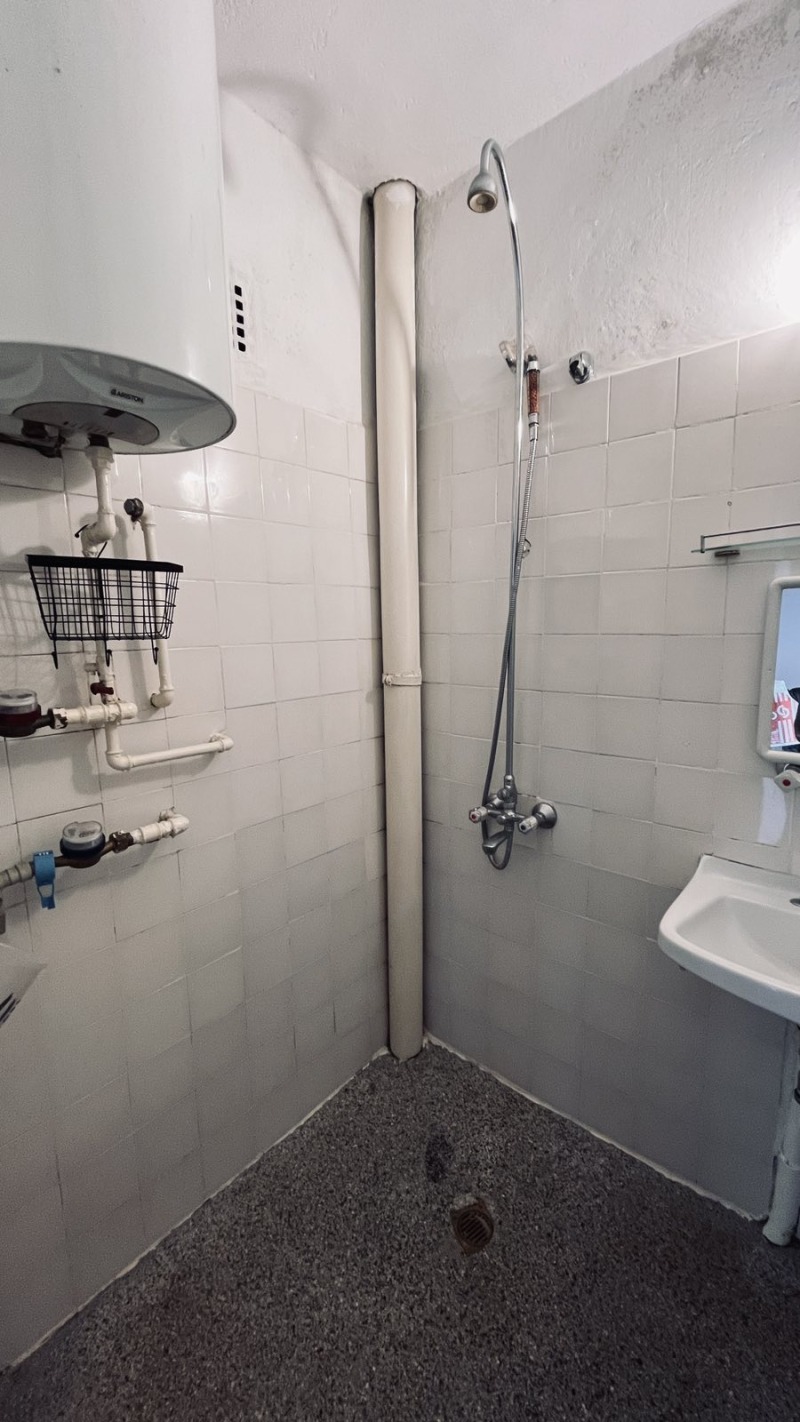 En renta  2 dormitorios Sofia , Jipodruma , 85 metros cuadrados | 80278589 - imagen [10]