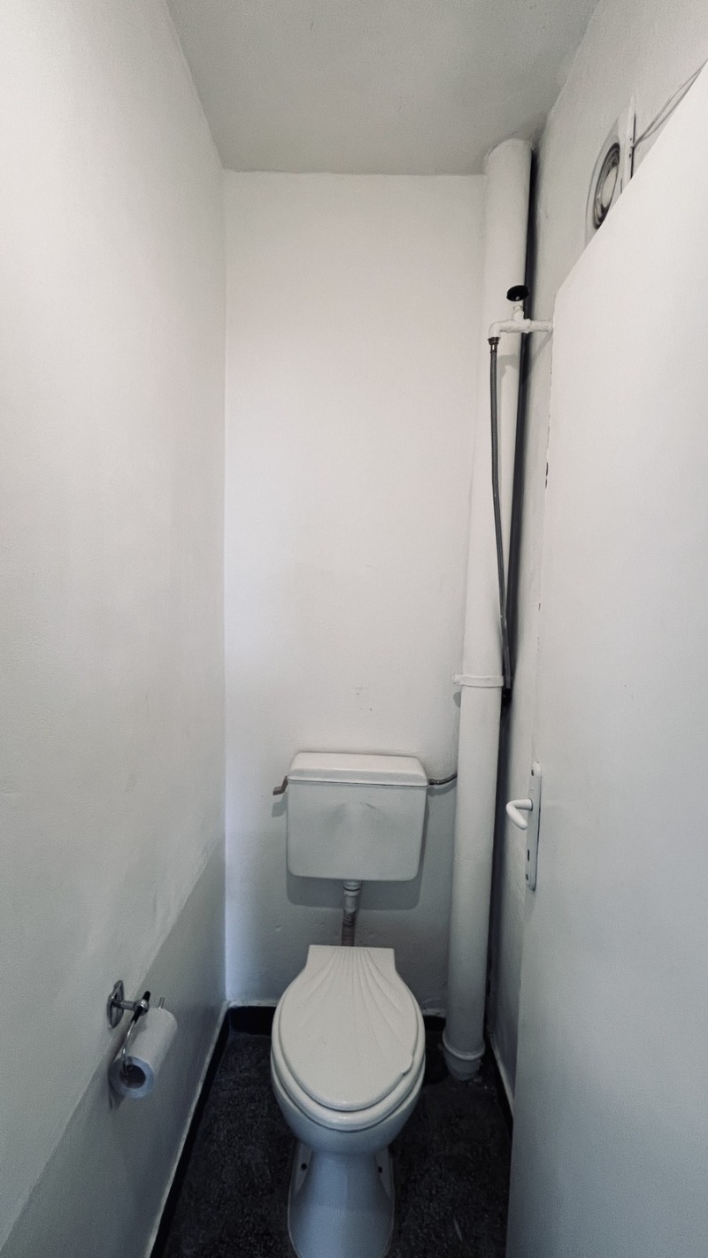 En renta  2 dormitorios Sofia , Jipodruma , 85 metros cuadrados | 80278589 - imagen [11]