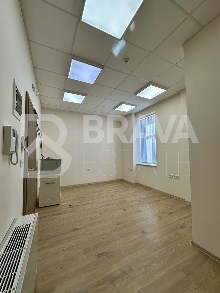 Дава под наем  Офис град Пловдив , Център , 36 кв.м | 75585617 - изображение [3]