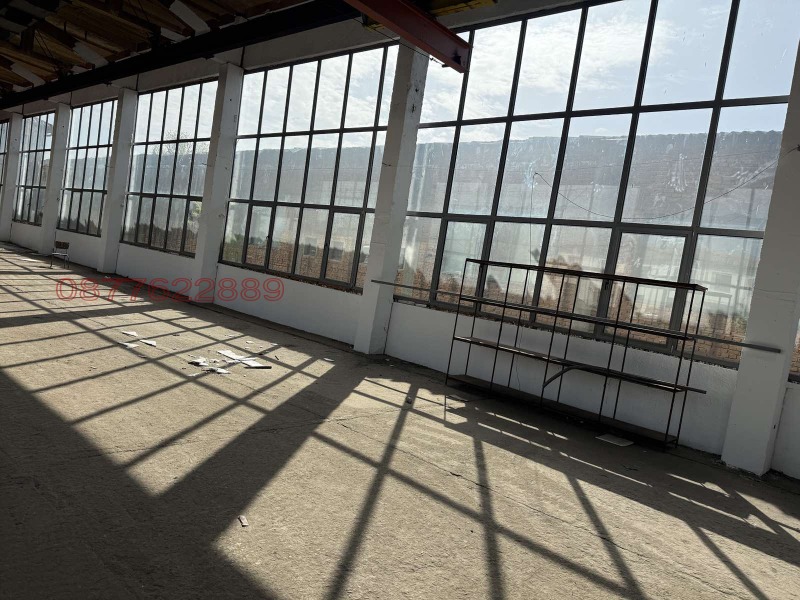 Дава под наем ПРОМ. ПОМЕЩЕНИЕ, гр. Пловдив, Асеновградско шосе, снимка 8 - Производствени сгради - 52781516