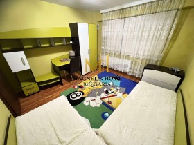 3 slaapkamers Zornitsa, Burgas 8