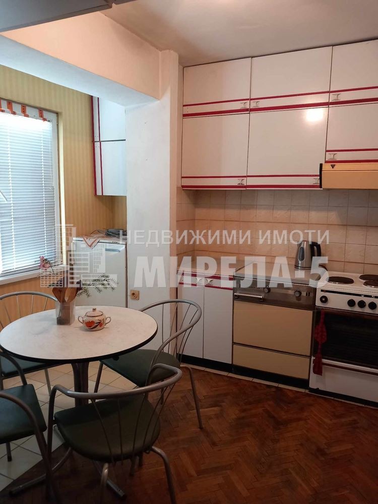 For Rent  Studio Ruse , Vazrazhdane , 42 sq.m | 63630717