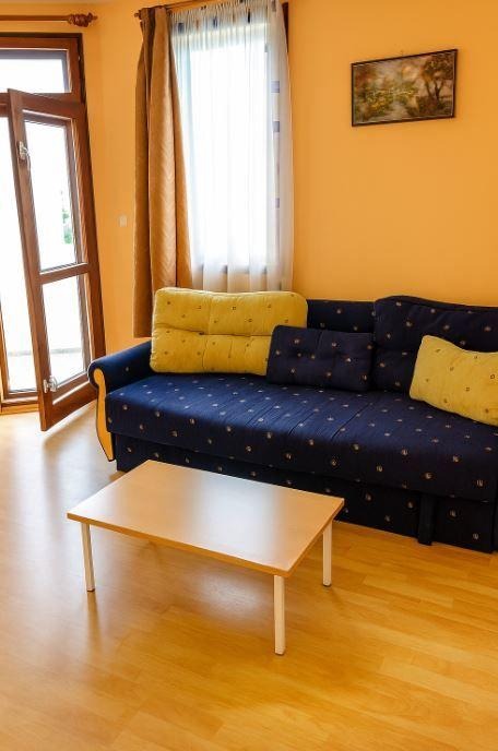 Дава под наем 2-СТАЕН, гр. Варна, Автогара