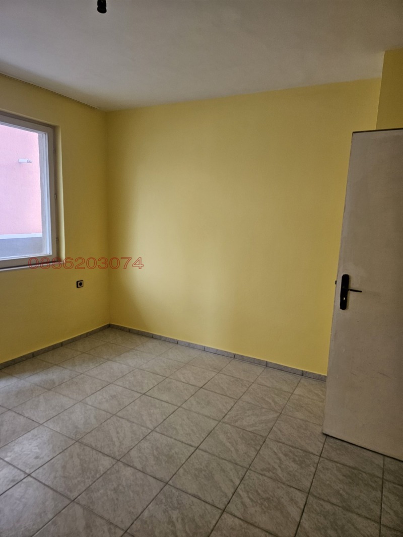 Дава под наем МНОГОСТАЕН, гр. Русе, Хъшове, снимка 5 - Апартаменти - 52779699