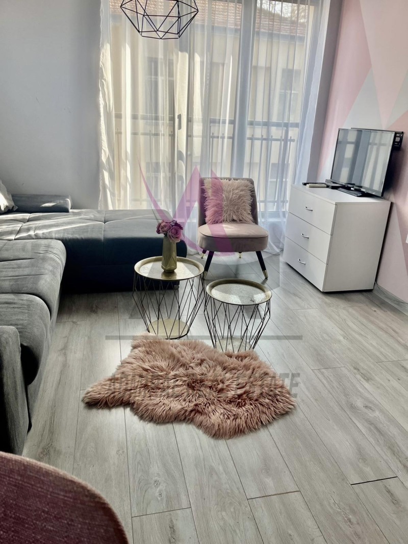 Zu vermieten  1 Schlafzimmer Warna , Tschajka , 65 qm | 12135038 - Bild [3]