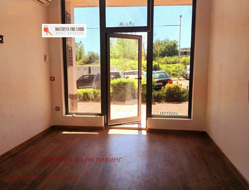 Para alugar  Escritório Sofia , Mladost 4 , 24 m² | 17989753 - imagem [2]