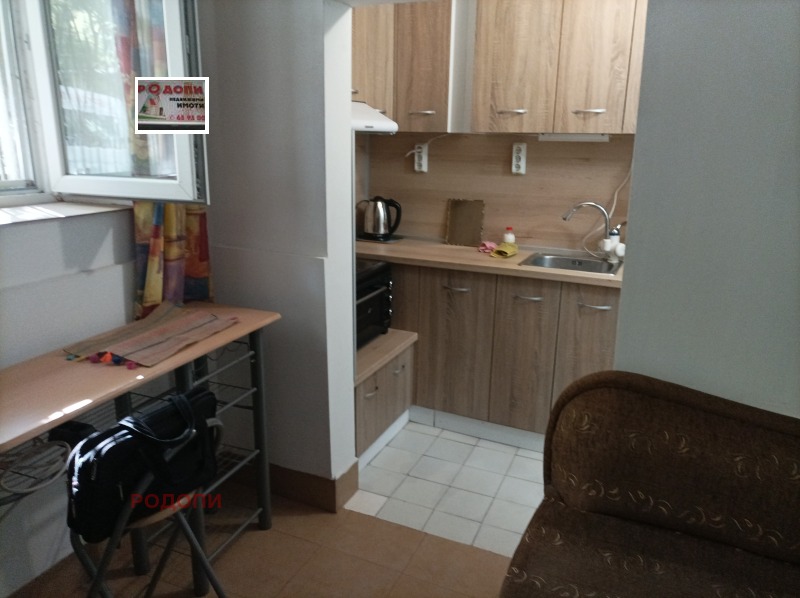 Do wynajęcia  Studio Plowdiw , Mladeżki Chalm , 24 mkw | 27366227 - obraz [2]