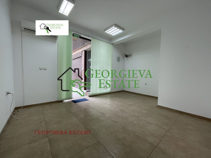 K pronájmu  Kancelář Plovdiv , Južen , 30 m2 | 89827521 - obraz [2]