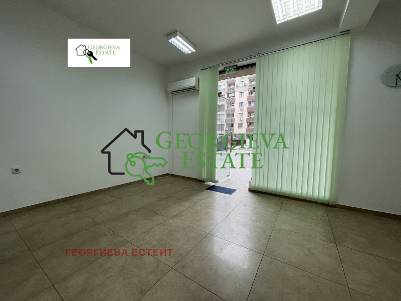 K pronájmu  Kancelář Plovdiv , Južen , 30 m2 | 89827521 - obraz [3]