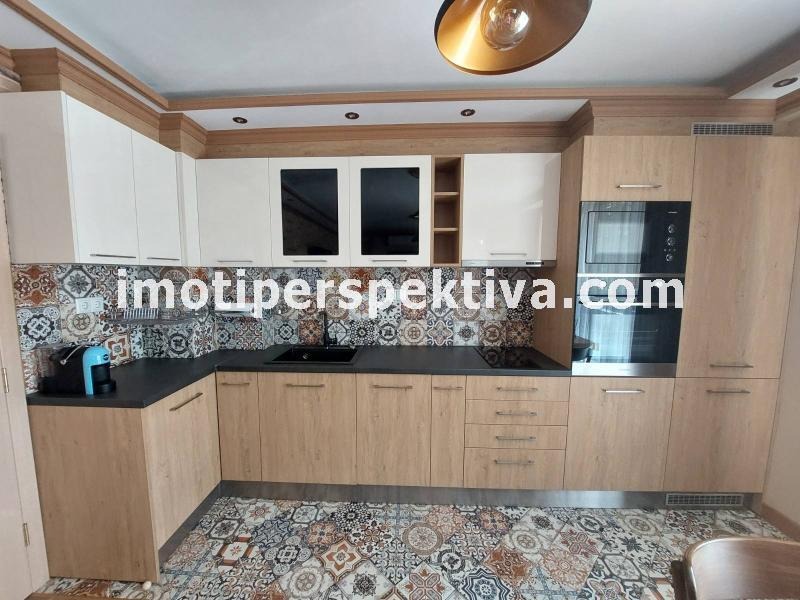 Til leje  1 soveværelse Plovdiv , Tsentar , 71 kvm | 54113178 - billede [2]