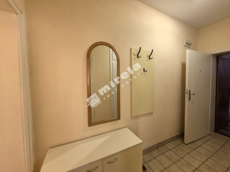 Дава под наем 2-СТАЕН, гр. Ямбол, Център, снимка 6 - Апартаменти - 52477870