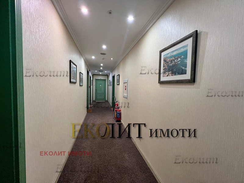 Дава под наем  3-стаен град София , Кръстова вада , 125 кв.м | 76359507 - изображение [9]