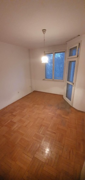 2 dormitoare Țentâr, Burgas 3