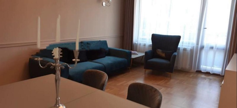 K pronájmu  2 ložnice Sofia , Doktorski pametnik , 90 m2 | 88959544 - obraz [11]