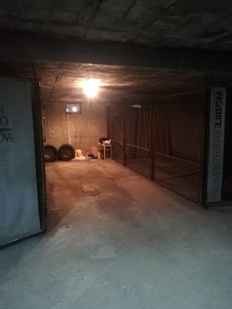 Te huur  Garage Sofia , Tsentar , 16 m² | 50948741 - afbeelding [2]