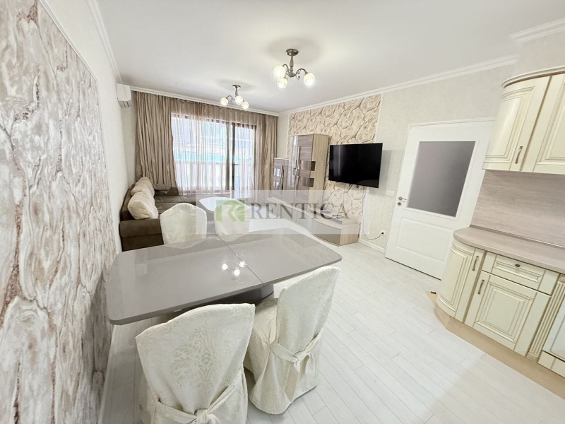 De inchiriat  1 dormitor Varna , Țentâr , 98 mp | 77673211 - imagine [4]
