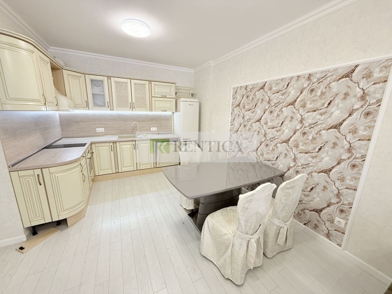 De inchiriat  1 dormitor Varna , Țentâr , 98 mp | 77673211 - imagine [6]