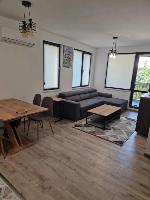 Para alugar  2 quartos Plovdiv , Mladejki Halm , 80 m² | 55991554