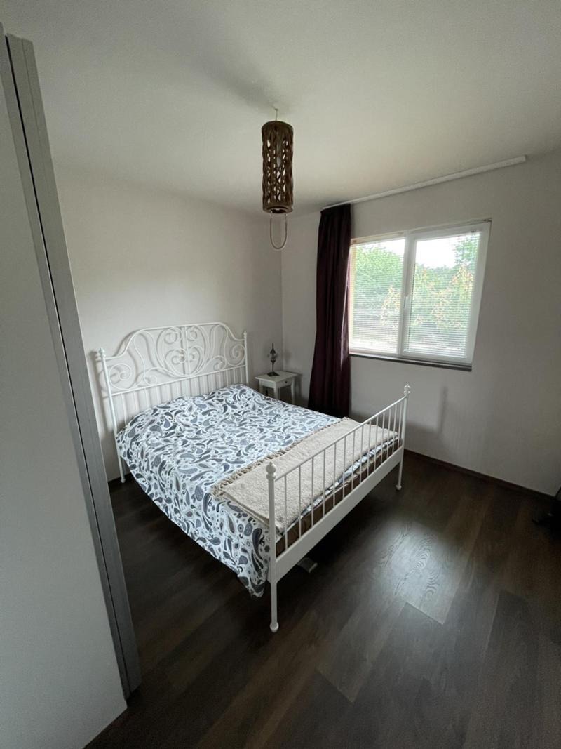 Дава под наем КЪЩА, гр. Варна, м-т Телевизионна кула, снимка 3 - Къщи - 51756968