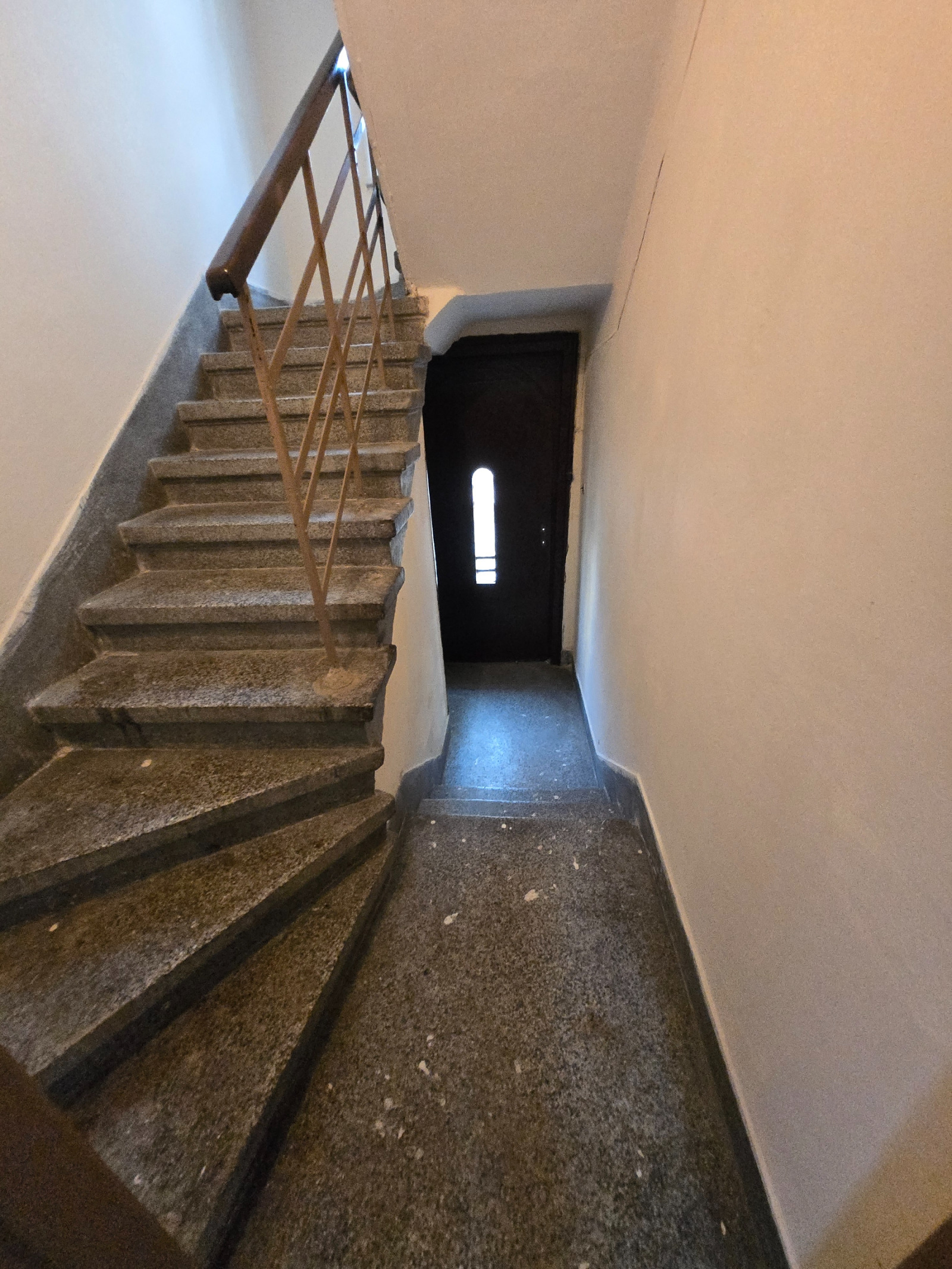 ���� ��� ���� ������������� ������ | Imot.bg � ����������� 12