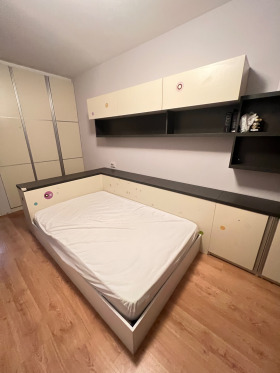 ���� ��� ���� 3-����� | Imot.bg � ����� ������ 8