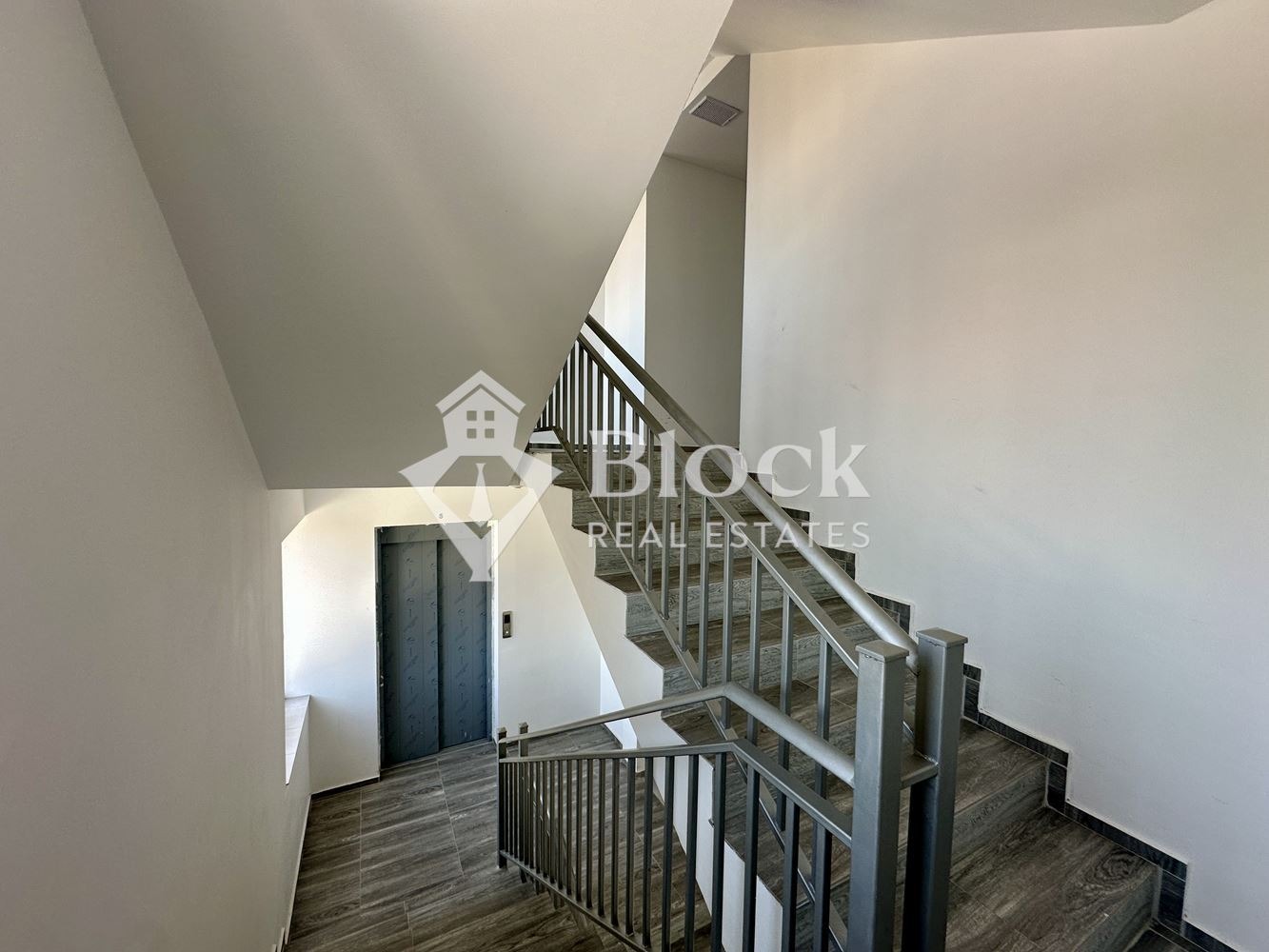 Дава под наем 2-СТАЕН, гр. София, Овча купел, снимка 12 - Апартаменти - 53721381