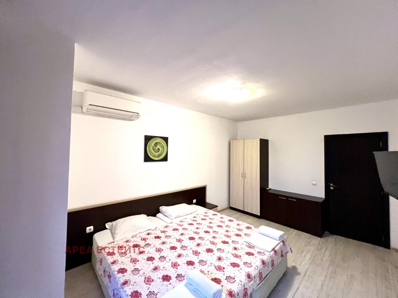 De inchiriat  3+ dormitor Burgas , Lazur , 200 mp | 44598762