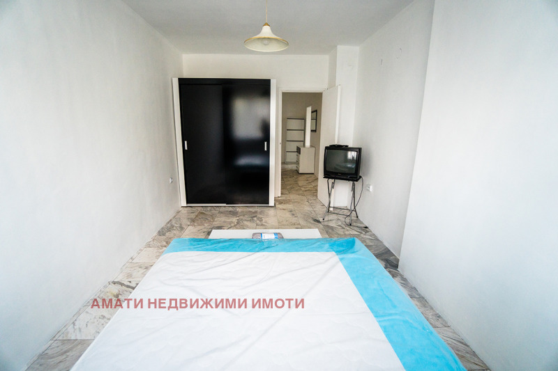 Издаје се  1 спаваћа соба Софија , Белите брези , 70 м2 | 28666895 - слика [11]