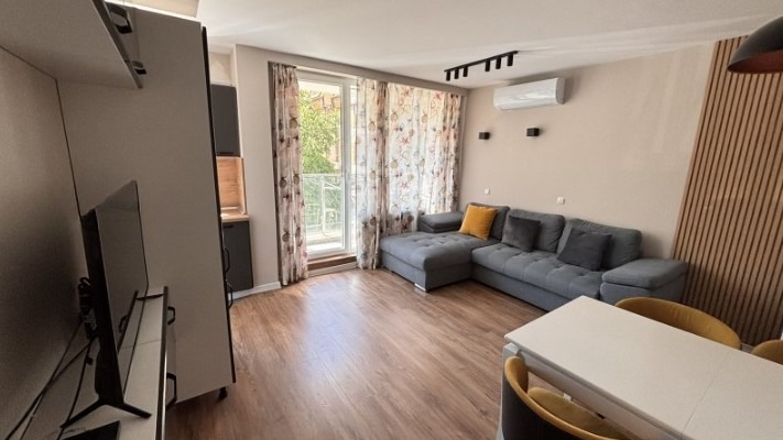 Zu vermieten  1 Schlafzimmer Sofia , Mladost 4 , 60 qm | 67429146