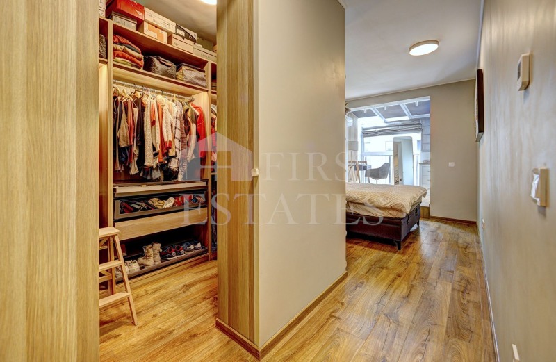 Издаје се  2 спаваће собе Софија , Витоша , 210 м2 | 65120469 - слика [13]