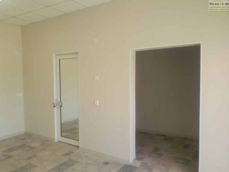 Дава под наем ОФИС, гр. Монтана, Широк център, снимка 5 - Офиси - 52622219