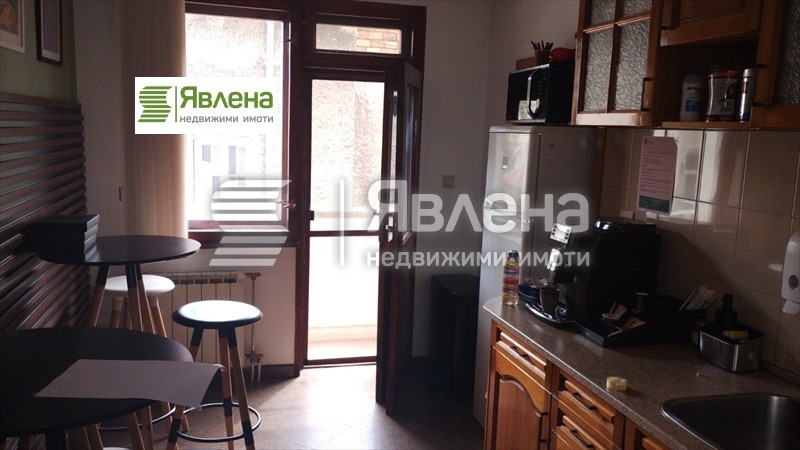 De inchiriat  3+ dormitor Sofia , Țentâr , 200 mp | 65448519 - imagine [3]