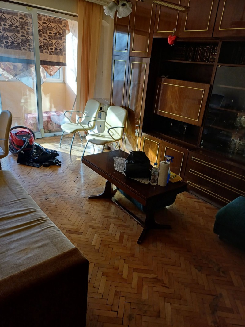 Дава под наем  2-стаен град Плевен , Сторгозия , 61 кв.м | 57612292 - изображение [3]