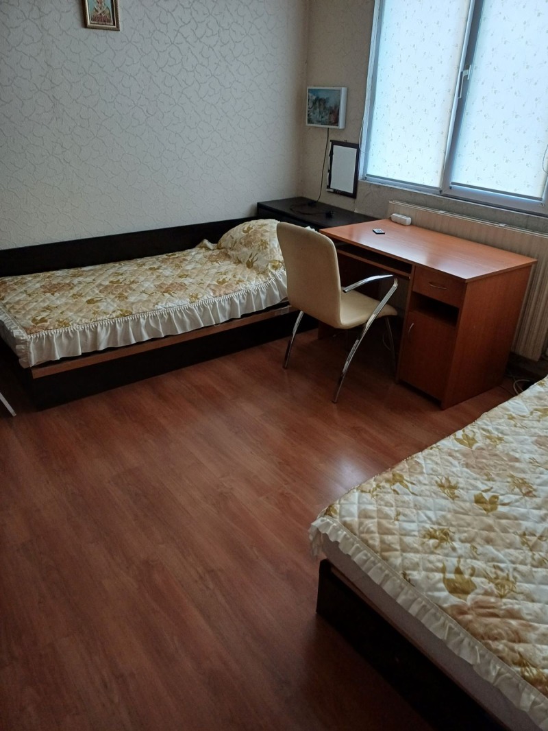 Дава под наем  2-стаен град Плевен , Сторгозия , 61 кв.м | 57612292 - изображение [4]