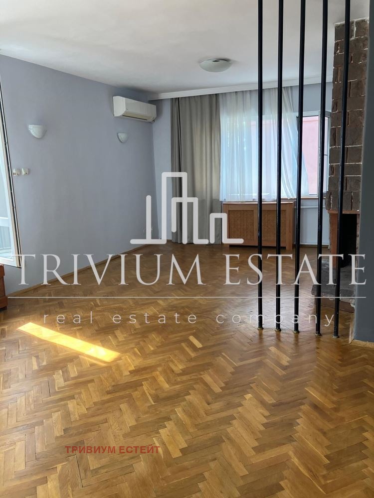 Издаје се  2 спаваће собе Пловдив , Центар , 120 м2 | 80335842 - слика [2]