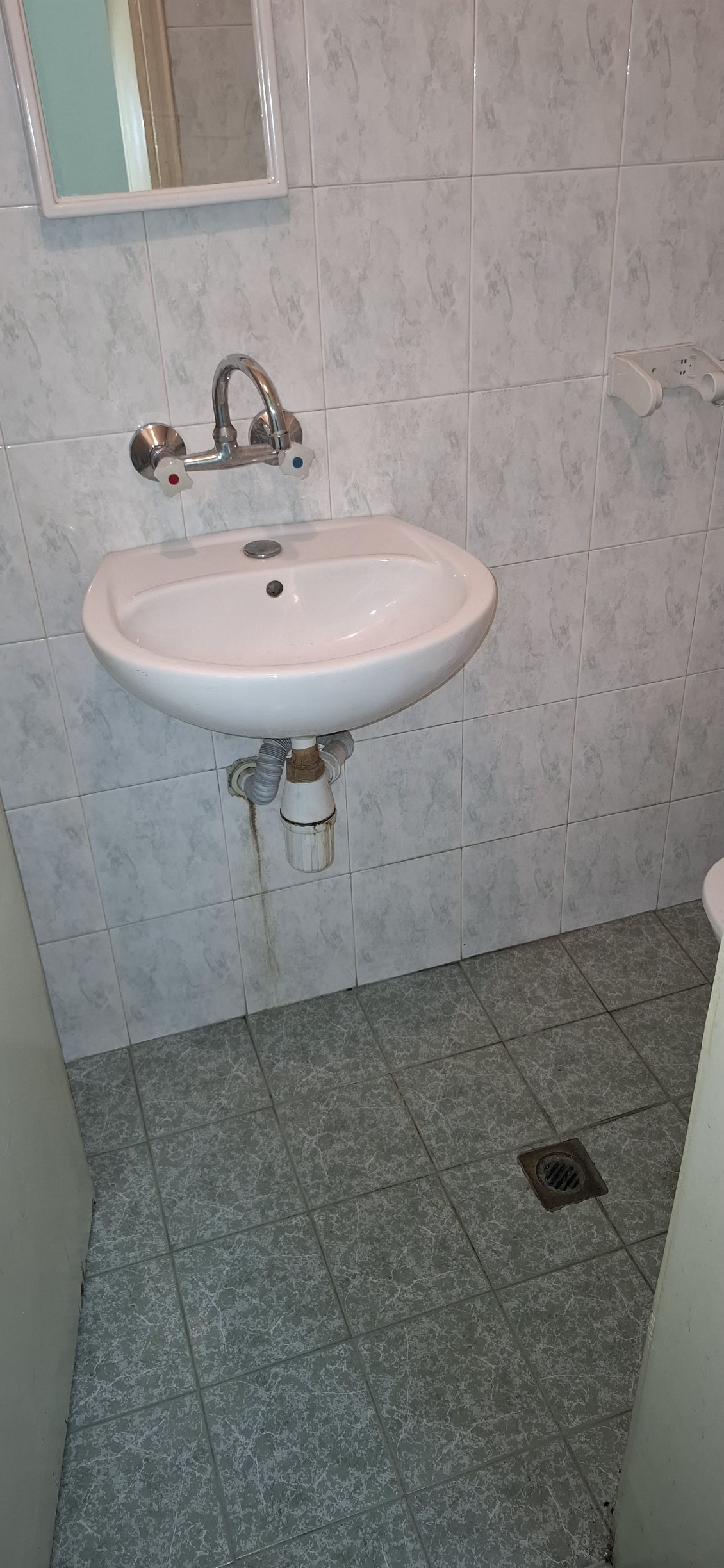 Дава под наем МАГАЗИН, гр. София, Красно село, снимка 4 - Магазини - 53983892