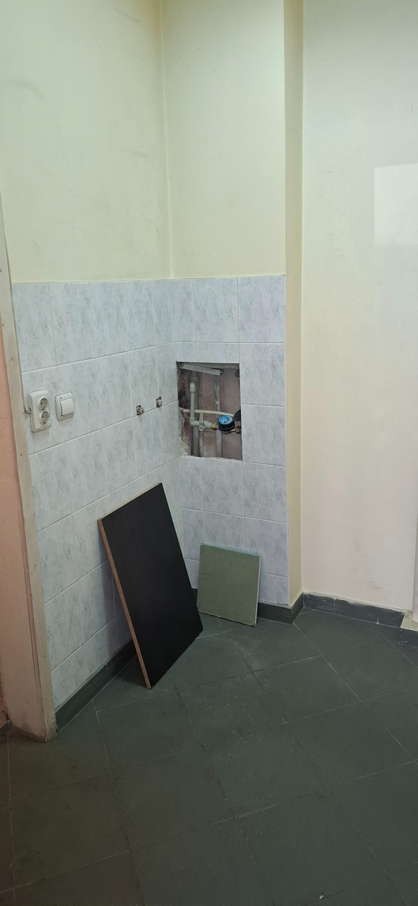 Дава под наем МАГАЗИН, гр. София, Красно село, снимка 2 - Магазини - 53983892